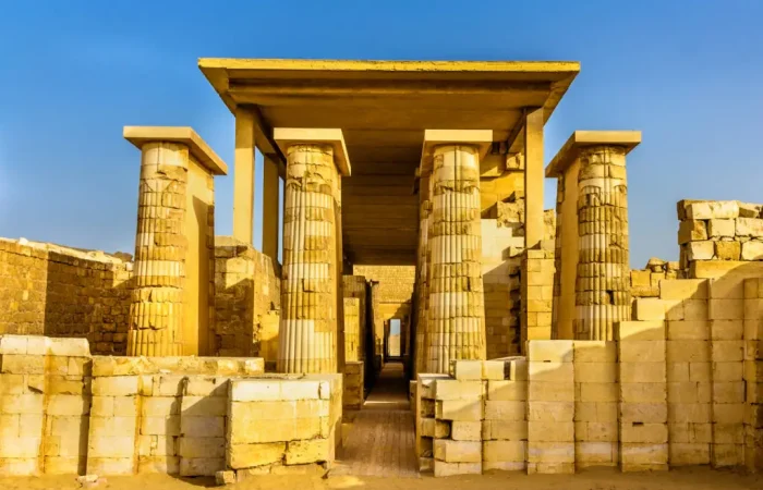 Day Tour to Giza Pyramids, Saqqara & Memphis