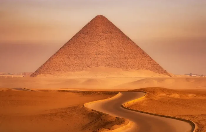 Day Tour to Saqqara, Memphis, Dahshur, Red & Bent Pyramids