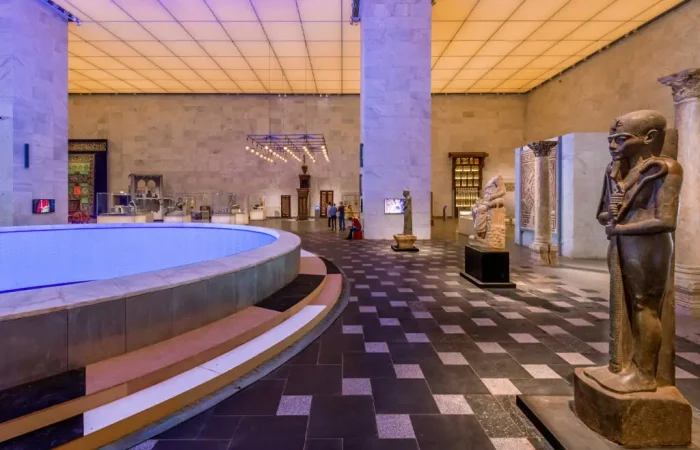Private Day Tour to Egyptian Museums in Cairo